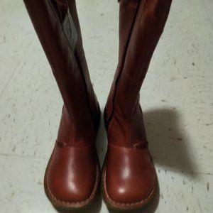 Dr Martens Women's Knee High Boots, NWT